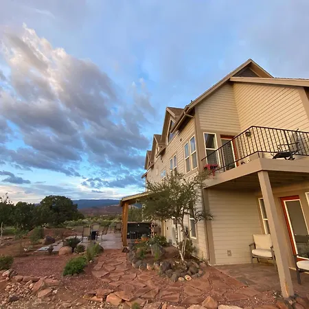Skyridge Inn-3